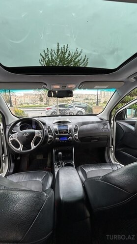 Hyundai ix35 2011, 208,000 km - 2.0 l - Bakı