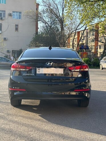 Hyundai Elantra 2017, 88,000 km - 2.0 l - Bakı