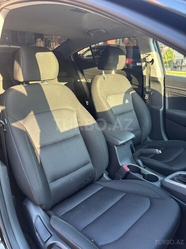 Hyundai Elantra 2017, 88,000 km - 2.0 l - Bakı