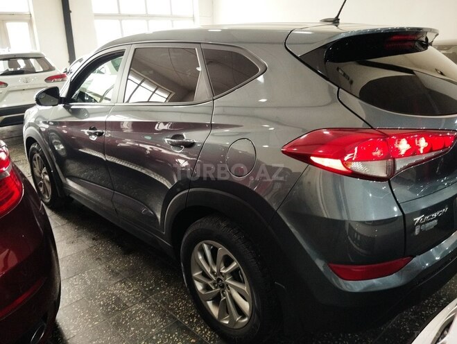 Hyundai Tucson 2015, 195,000 km - 2.0 l - Bakı