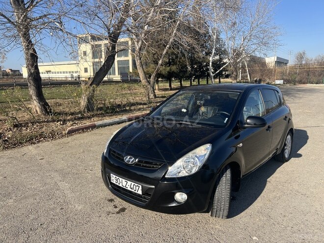 Hyundai i20 2011, 135,000 km - 1.6 l - Bakı