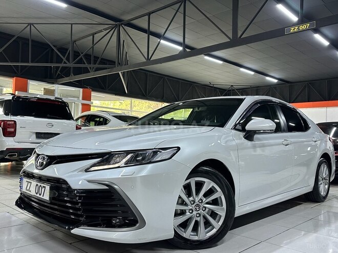 Toyota Camry-4