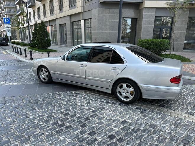 Mercedes E 280 1999, 402,000 km - 2.8 л - Bakı