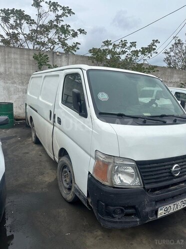 Nissan Urvan 2008, 300,000 km - 3.0 l - Bakı