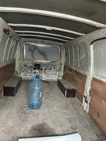 Nissan Urvan 2008, 300,000 km - 3.0 l - Bakı