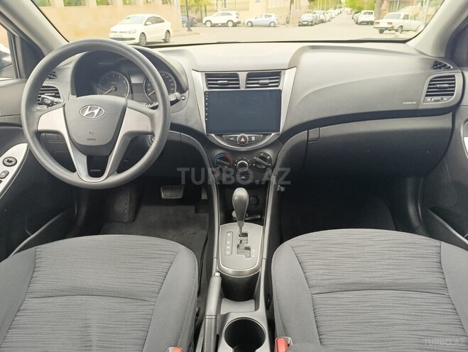 Hyundai Accent 2017, 62,000 km - 1.4 л - Bakı