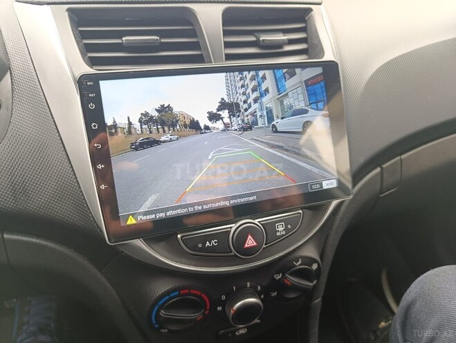 Hyundai Accent 2017, 62,000 km - 1.4 л - Bakı