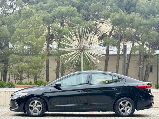 Hyundai Elantra 2017, 107,000 km - 1.4 l - Bakı