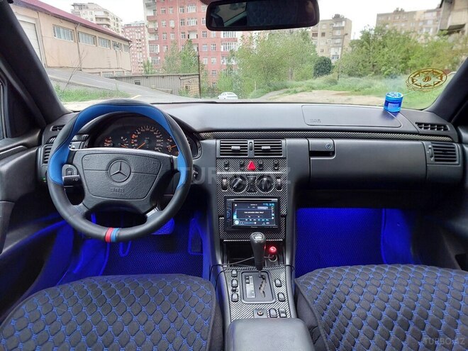 Mercedes E 230 1996, 340,000 km - 2.3 l - Bakı