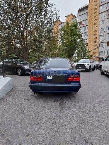 Mercedes E 230 1996, 340,000 km - 2.3 l - Bakı