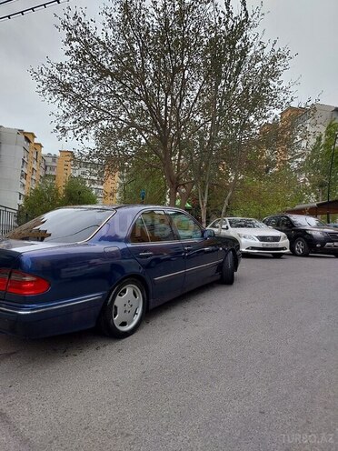 Mercedes E 230 1996, 340,000 km - 2.3 l - Bakı