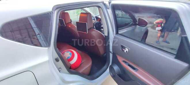 Nissan Qashqai 2008, 283,400 km - 2.0 l - Bakı