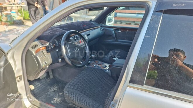 Mercedes E 220 d 1999, 265,000 km - 2.2 л - Naxçıvan