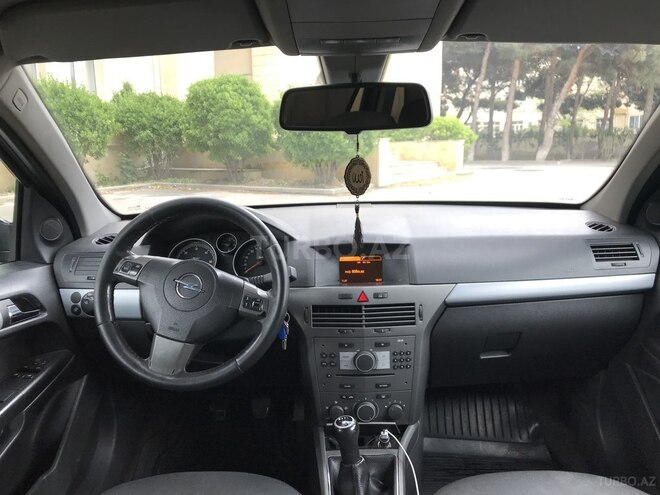 Opel Astra 2006, 400,000 km - 1.3 l - Bakı