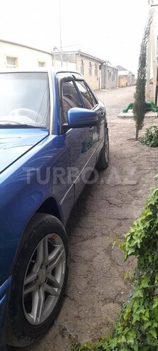 Mercedes E 200 d 1992, 75,000 km - 2.0 л - Gəncə