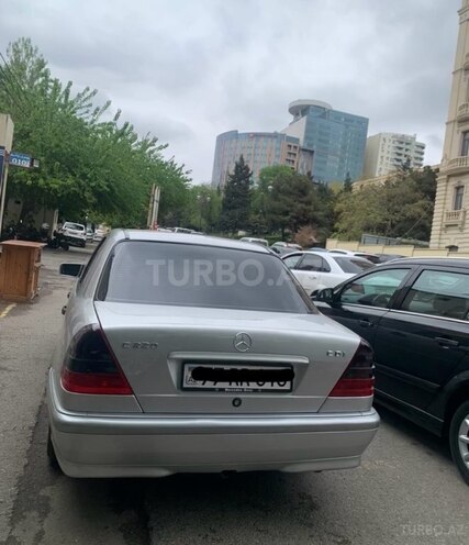Mercedes C 220 d 1999, 432,631 km - 2.2 л - Bakı
