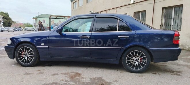 Mercedes C 220 1994, 392,123 km - 2.2 l - Bakı