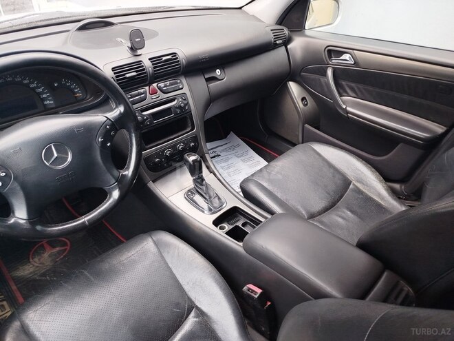 Mercedes C 200 2001, 304,000 km - 2.0 l - Bakı