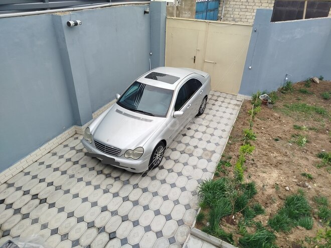 Mercedes C 200 2001, 304,000 km - 2.0 l - Bakı