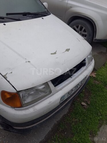 Volkswagen Polo 1998, 340,000 km - 1.4 l - Bakı