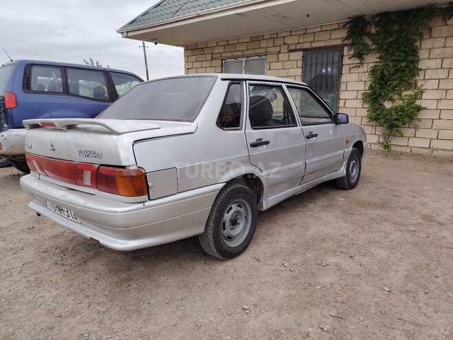 LADA (VAZ) 2115 2004, 450,000 km - 1.5 l - Salyan