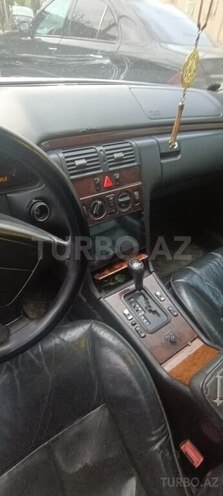 Mercedes E 230 1996, 388,888 km - 2.3 l - Gəncə