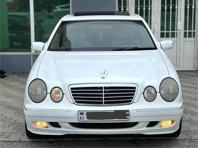 Mercedes E 240 2000, 244,678 km - 2.4 l - Sumqayıt