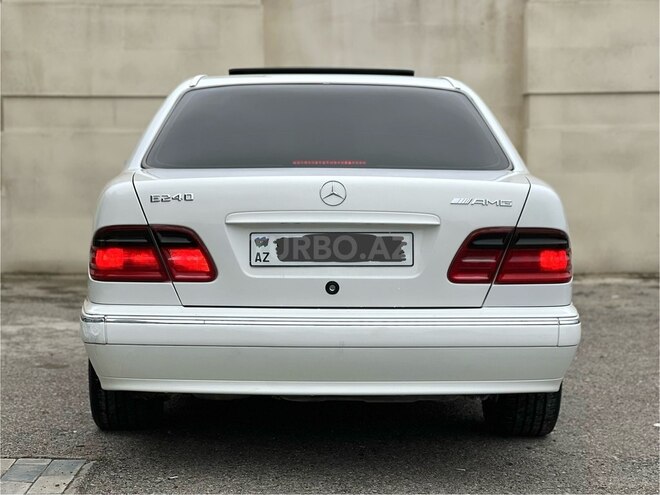 Mercedes E 240 2000, 244,678 km - 2.4 l - Sumqayıt
