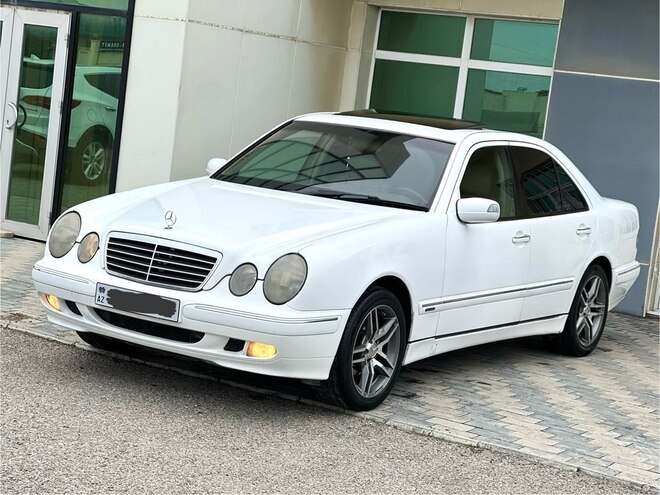 Mercedes E 240 2000, 244,678 km - 2.4 l - Sumqayıt