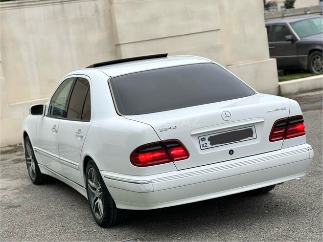 Mercedes E 240 2000, 244,678 km - 2.4 l - Sumqayıt
