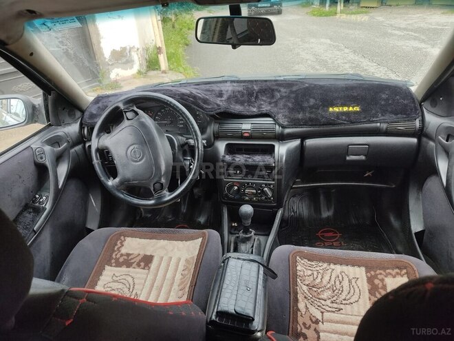 Opel Astra 1997, 376,000 km - 1.6 l - Bakı