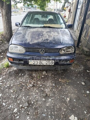 Volkswagen Golf 1998, 350,000 km - 2.0 l - Göyçay