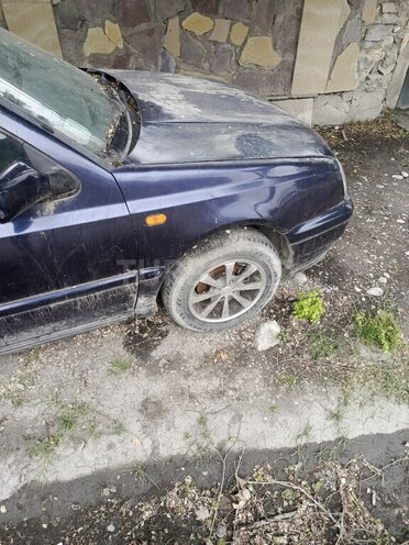 Volkswagen Golf 1998, 350,000 km - 2.0 l - Göyçay