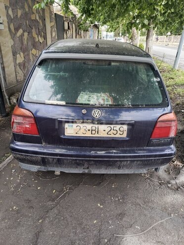 Volkswagen Golf 1998, 350,000 km - 2.0 l - Göyçay