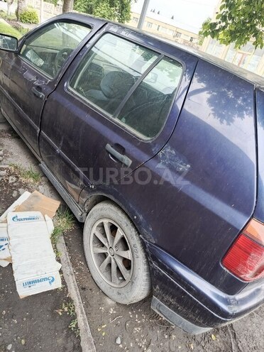 Volkswagen Golf 1998, 350,000 km - 2.0 l - Göyçay