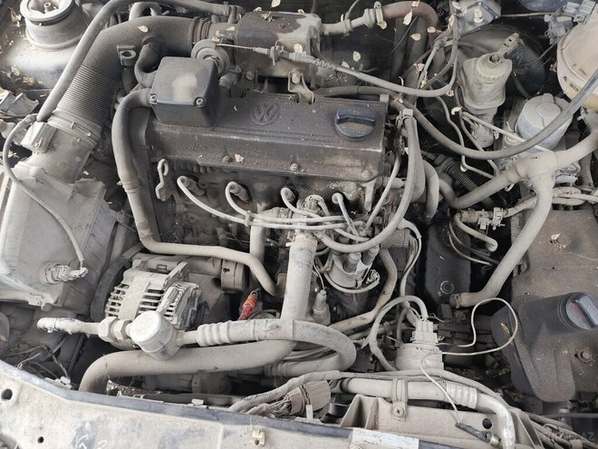 Volkswagen Golf 1998, 350,000 km - 2.0 l - Göyçay