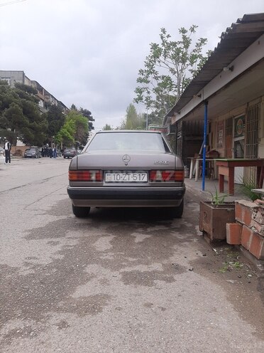 Mercedes 190 1990, 220,000 km - 2.3 l - Bakı