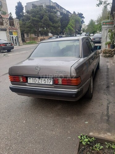 Mercedes 190 1990, 220,000 km - 2.3 l - Bakı