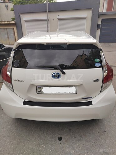 Toyota Aqua 2017, 58,000 km - 1.5 l - Bakı