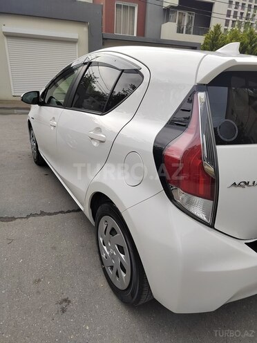 Toyota Aqua 2017, 58,000 km - 1.5 l - Bakı