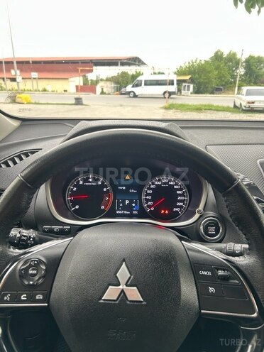 Mitsubishi Eclipse Cross 2021, 56,710 km - 2.0 l - Ağdaş