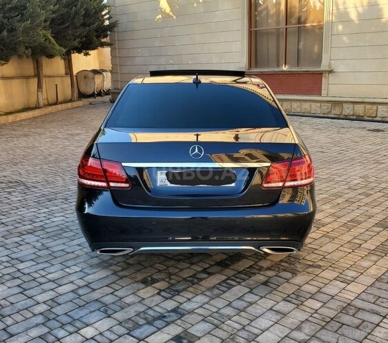 Mercedes E 220 d 2015, 272,000 km - 2.2 л - Bakı