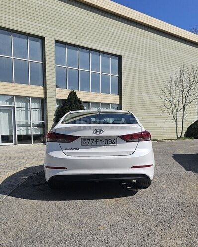 Hyundai Elantra 2016, 84,000 km - 2.0 l - Bakı