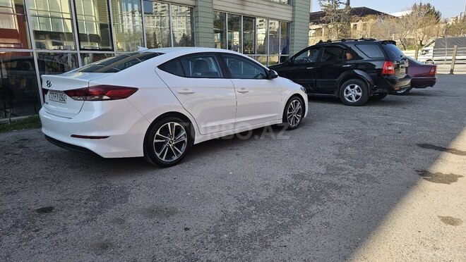 Hyundai Elantra 2016, 84,000 km - 2.0 l - Bakı