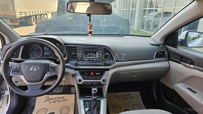 Hyundai Elantra 2016, 84,000 km - 2.0 l - Bakı