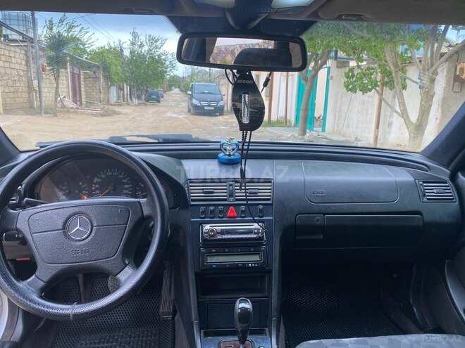 Mercedes C 200 d 2000, 560,000 km - 2.2 l - Bakı