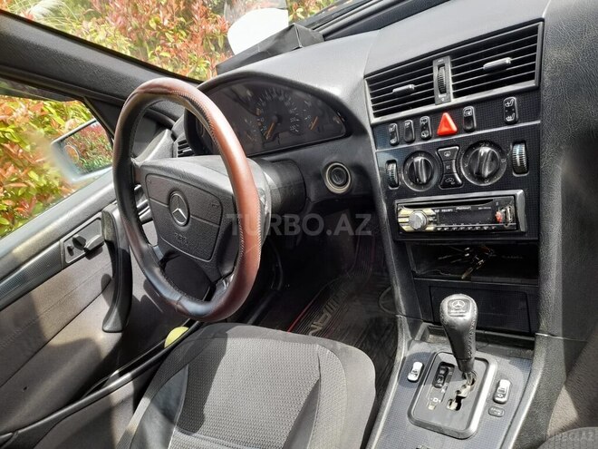 Mercedes C 220 d 2000, 573,000 km - 2.2 л - Bakı