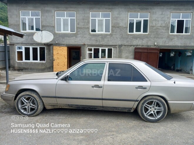Mercedes E 200 1986, 289,000 km - 2.0 l - Lənkəran