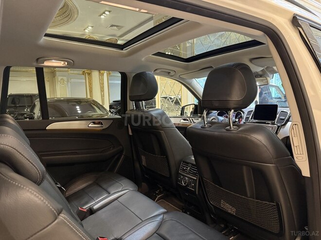 Mercedes GLS 350 4MATIC 2018, 101,000 km - 3.0 л - Bakı