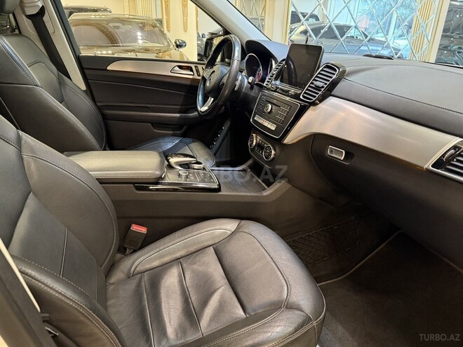 Mercedes GLS 350 4MATIC 2018, 101,000 km - 3.0 л - Bakı